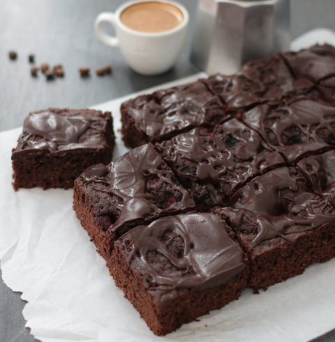 Espresso Brownies mit Bitterschokolade